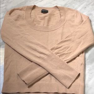 Super soft and light wool Club Monaco sweater